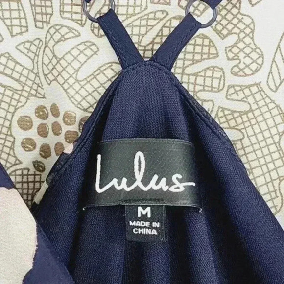 Lulu's Chiffon Wrap Maxi Dress‎ Beach Tied Waist Floral Size M - Picture 5 of 8